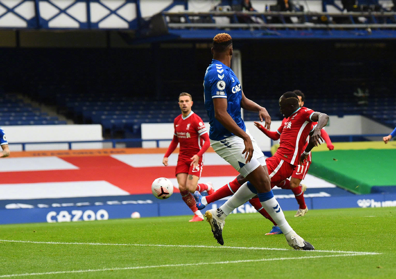 联系日益紧 联系日益紧